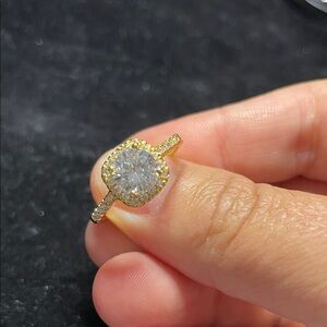 1ct Square Diamond engagement Lustrous Yellow Gold Ring